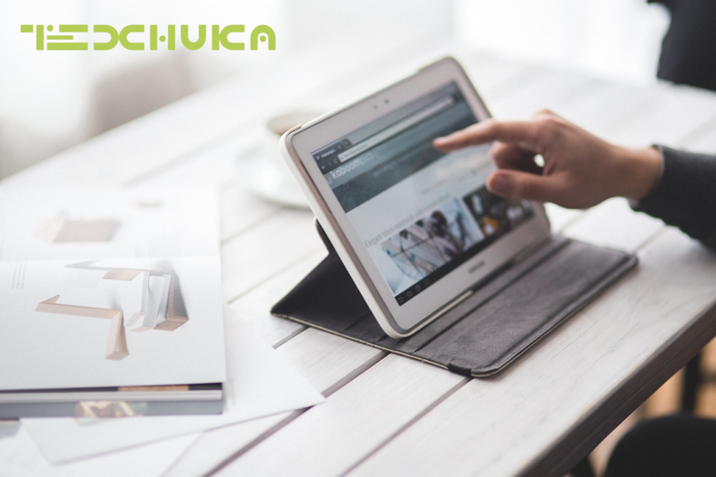 работает на планшете